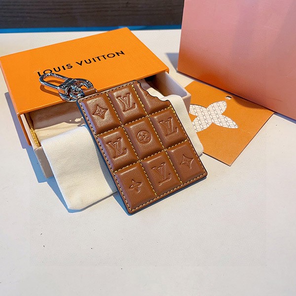【思わず食べたくなるっ！】ルイヴィトン キーホルダー コピー チョコ m01478